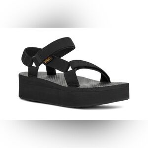 New Teva Flatform Universal Platform Sandals Women’s Sz 6